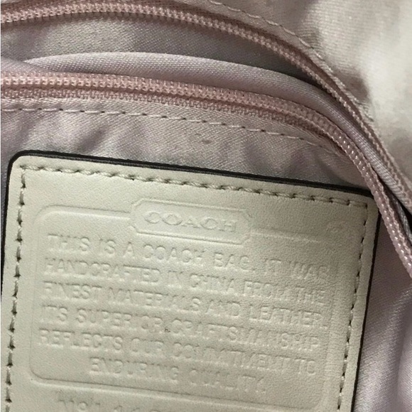 Coach Luminescent Champagne Leather Bag Crossbody Satchel Shoulder - Picture 4 of 9